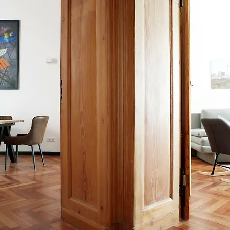 Apartmán Katz By Rockchair L Superhost Status L 3 Bedrooms Boxspringbeds 2 Bathrooms In Center - Cozy Family & Business Flair Welcomes You!