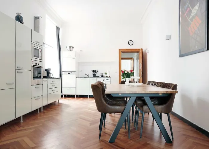 דירה Katz By Rockchair L Superhost Status L 3 Bedrooms Boxspringbeds 2 Bathrooms In Center - Cozy Family & Business Flair Welcomes You! ברלין