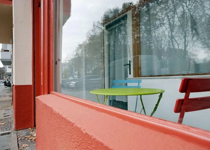 Katz By Rockchair L Superhost Status L 3 Bedrooms Boxspringbeds 2 Bathrooms In Center - Cozy Family & Business Flair Welcomes You! برلين